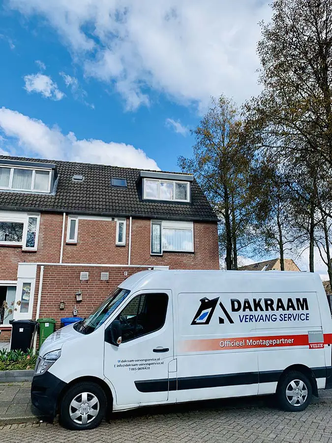 Bus van Dakraam Vervangservice