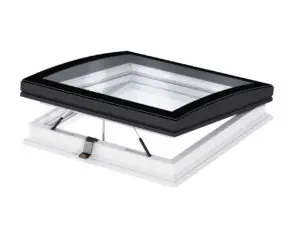 VELUX elektrische lichtkoepel met gebogen glas