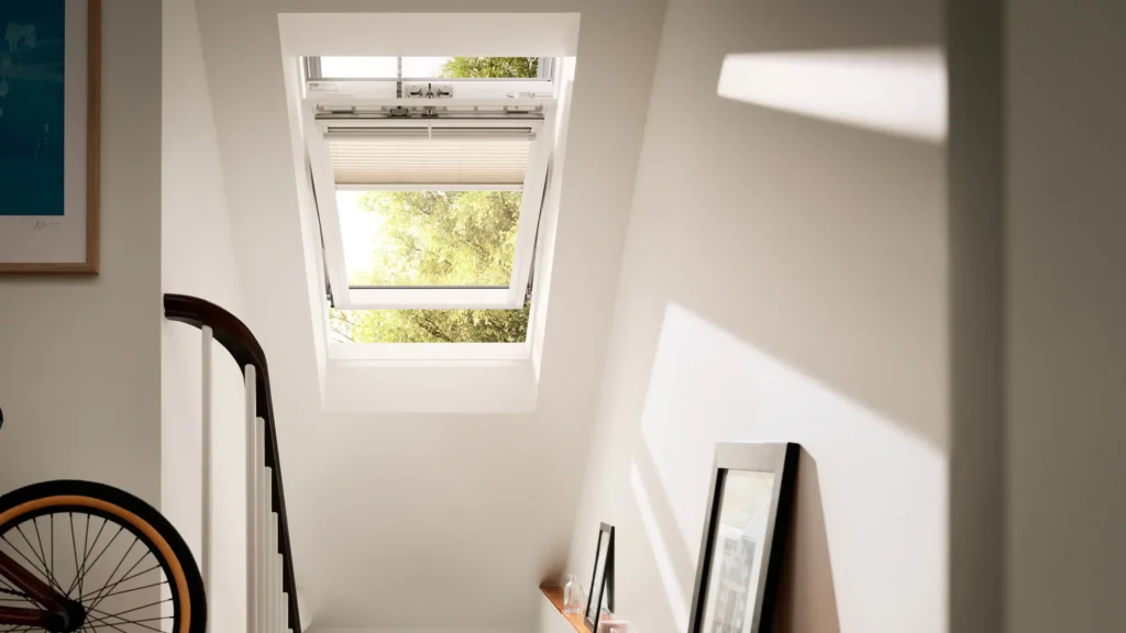 Velux dakraam boven trap